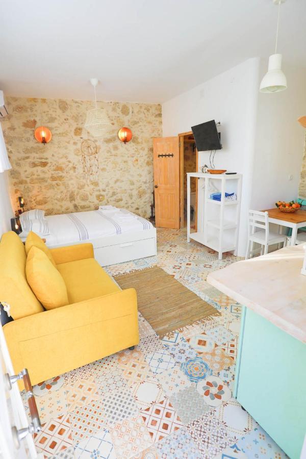 Ravi Boutique Home - 1 Minute Walk From Beach คาลีเวส ภายนอก รูปภาพ