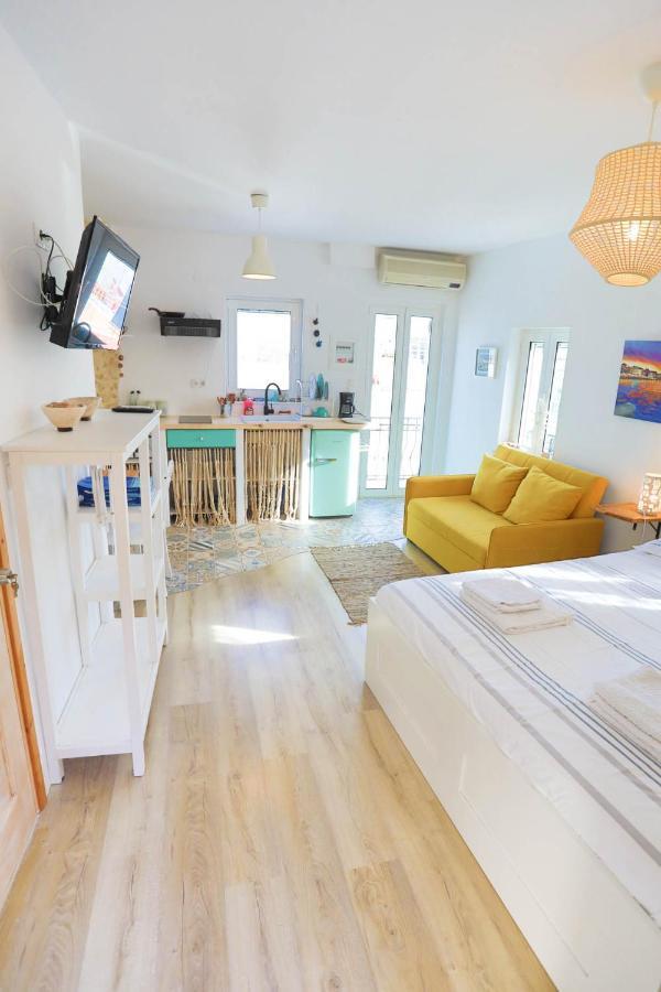 Ravi Boutique Home - 1 Minute Walk From Beach คาลีเวส ภายนอก รูปภาพ