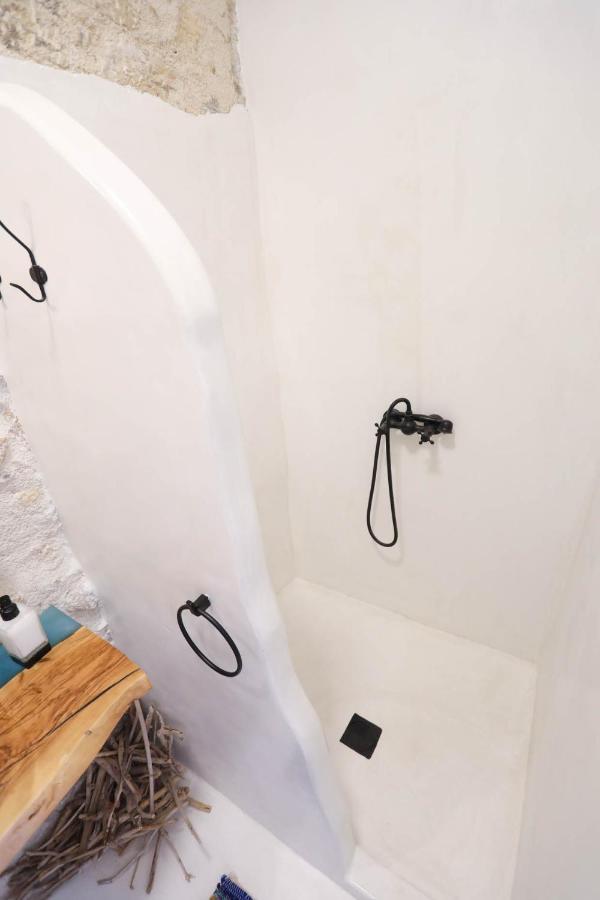 Ravi Boutique Home - 1 Minute Walk From Beach คาลีเวส ภายนอก รูปภาพ