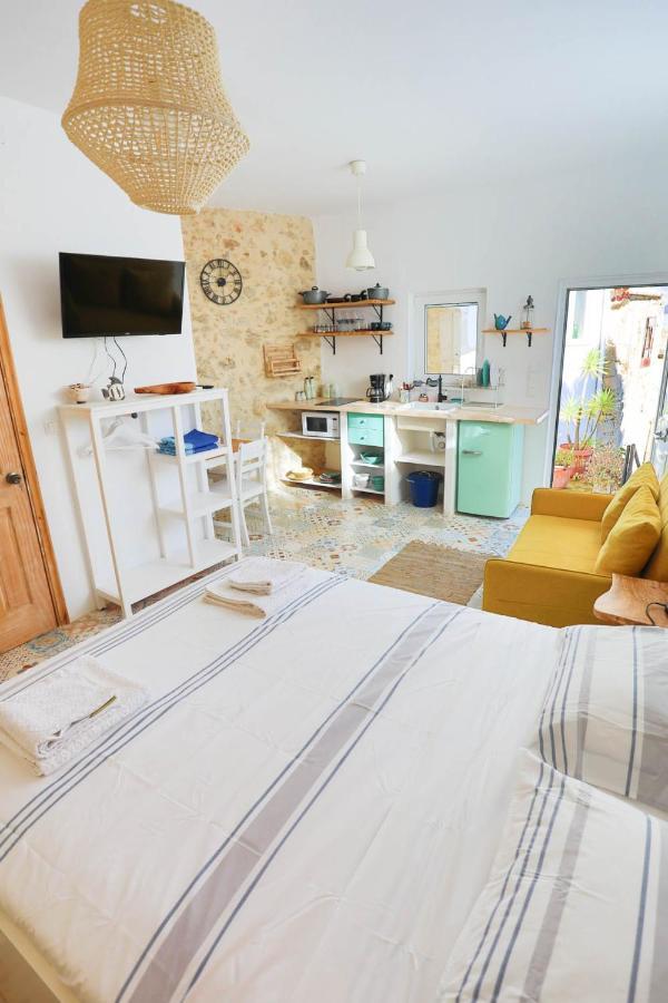 Ravi Boutique Home - 1 Minute Walk From Beach คาลีเวส ภายนอก รูปภาพ