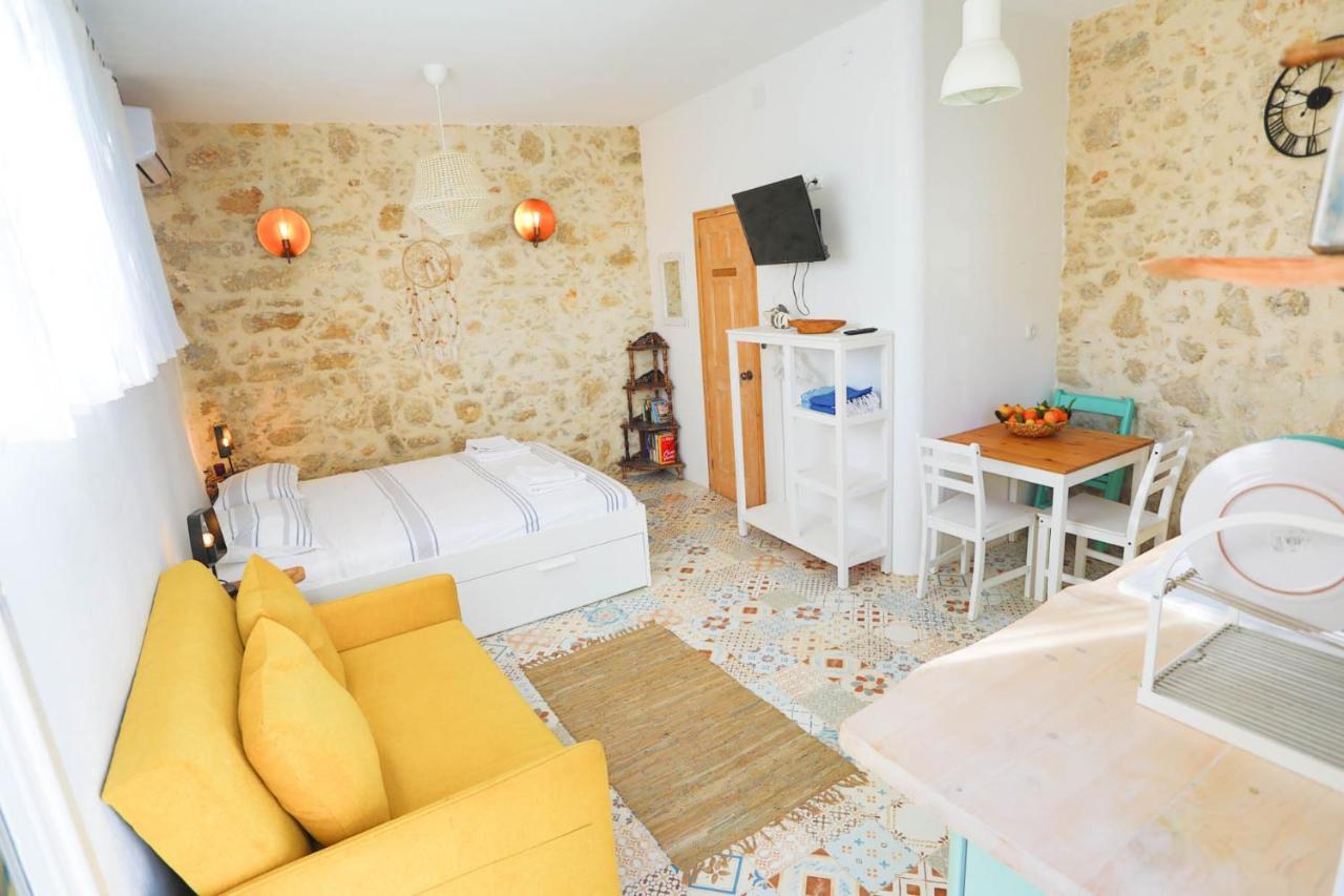 Ravi Boutique Home - 1 Minute Walk From Beach คาลีเวส ภายนอก รูปภาพ